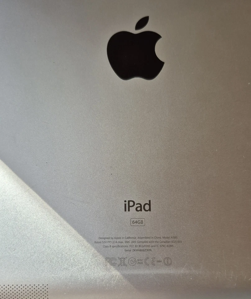 Apple iPad 64gb Read Description  - Image 2 of 2