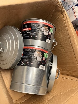 2 Behrens 6 Gallon Galvanized Locking Lid Cans Metal Storage Buckets Used