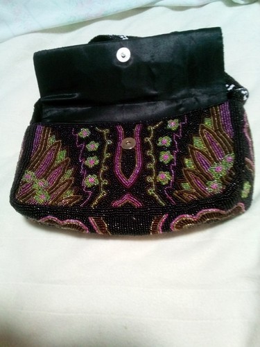 Cartera vintage hecha a mano con cuentas - Imagen 4 de 11