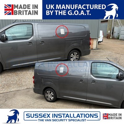 Für Vauxhall (Opel) Vivaro (ab 2019) Doppelseitige Tür Deadlock Schild Gebürstet