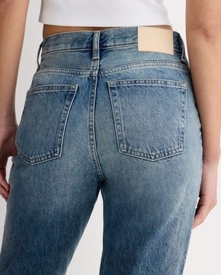 EVERLANE The Cheeky Jean Womens 26 Regular Distressed Raw Hem Light Blue Wash