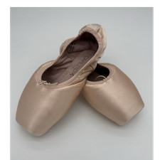 Capezio Airess Women  s Pink Satin Pointe Shoes Ballet Dance Shoe 7.5W MPN B 1131