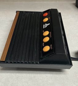 Atari Flashback 2 Classic Game Console 40 Built in Games 2 Controllers