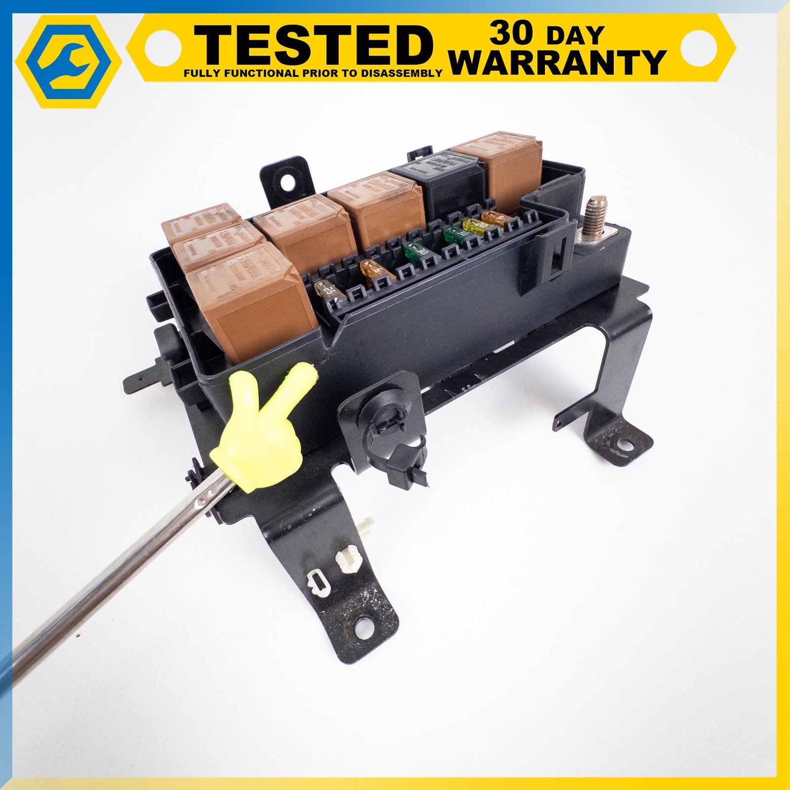 Aston Martin DB9 2005-2006 Rear Relay box