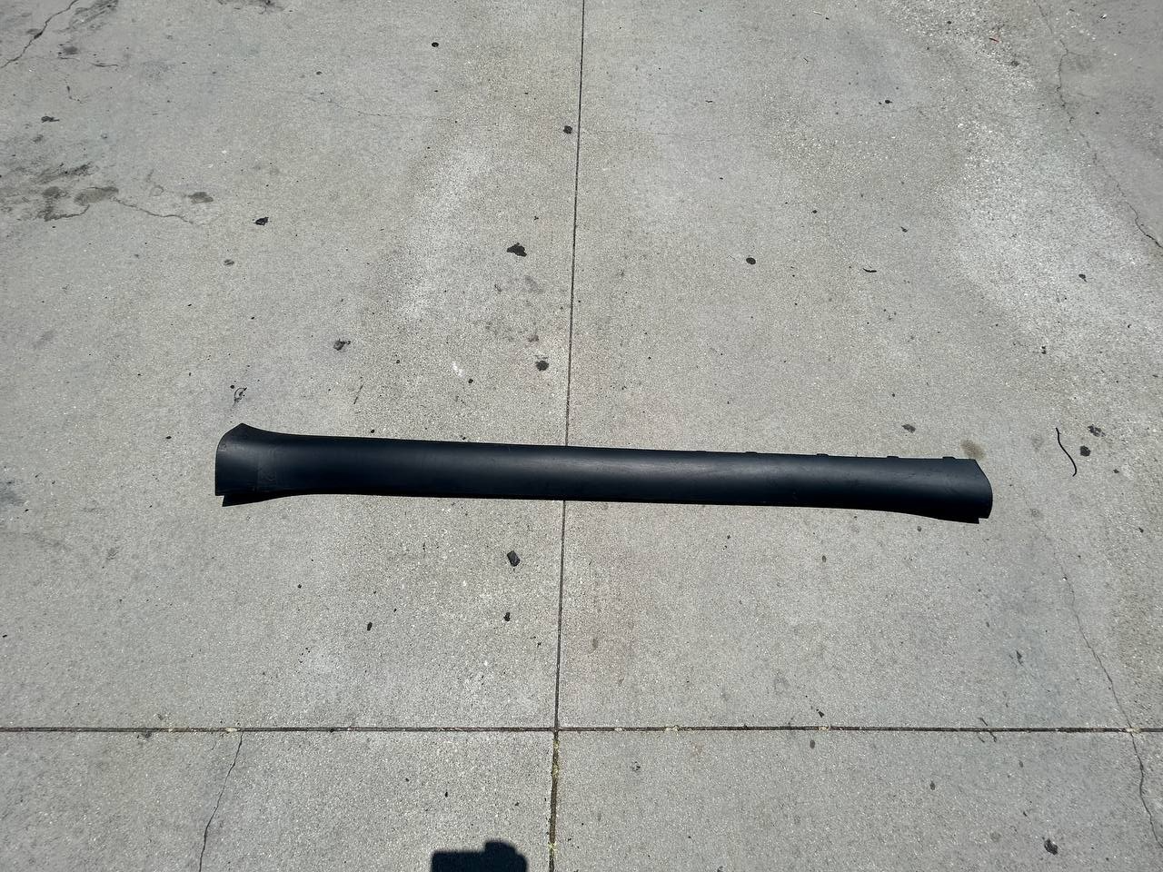 ✅Rocker Molding Left Driver Side for Tesla Model Y 2020-2024 1497740-00-C