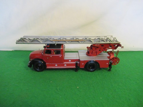 Minichamps 1954 Magirus 6500 S Feuerwehr Maßstab 1:43 Nr. 439 140070 - Bild 1 von 12