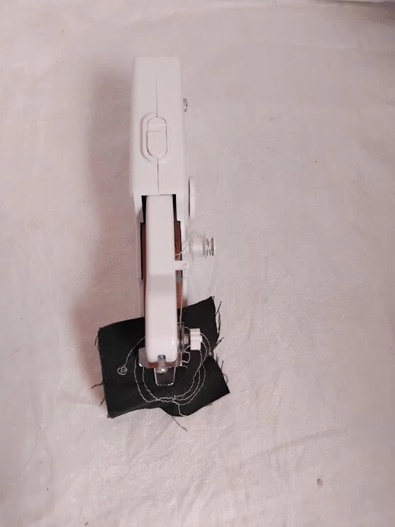 Handy Stitch handheld sewing machine - image 3 of 4