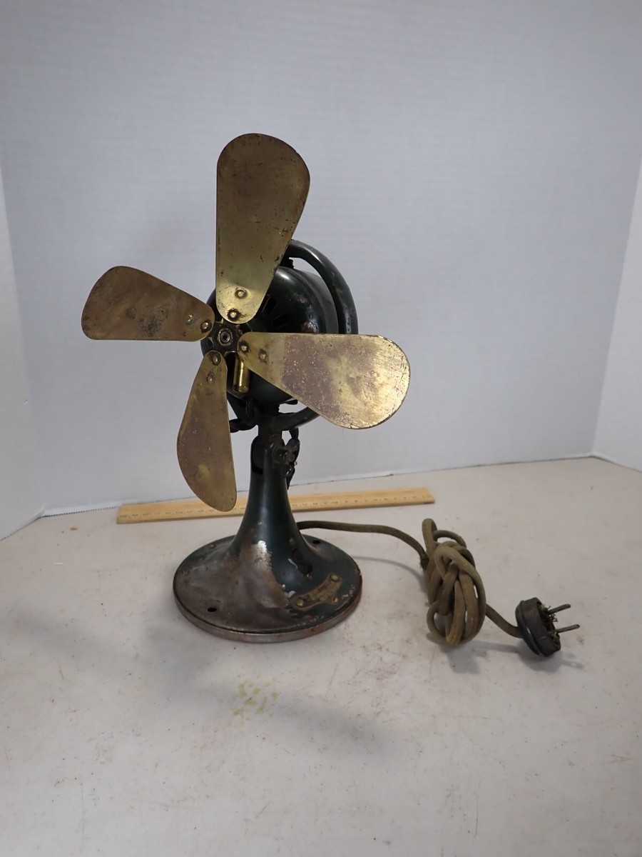 WORKING Antique GE WHIZ OSCILLATING ELECTRIC Brass FAN CAT 257599