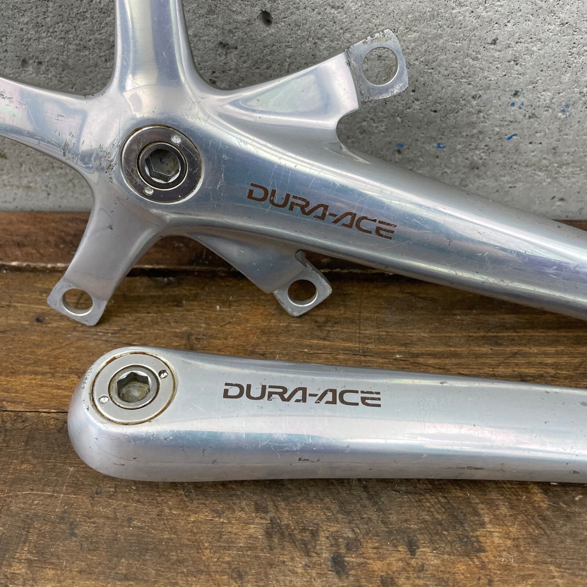 Shimano Dura Ace FC-7701 Crank Set 172.5 mm Octalink Vintage