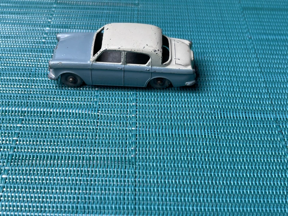 Matchbox Serie A Moko Lesney No. 43 Hillman Minx MW azul claro de colección raro difícil de encontrar Foto 3 de 4