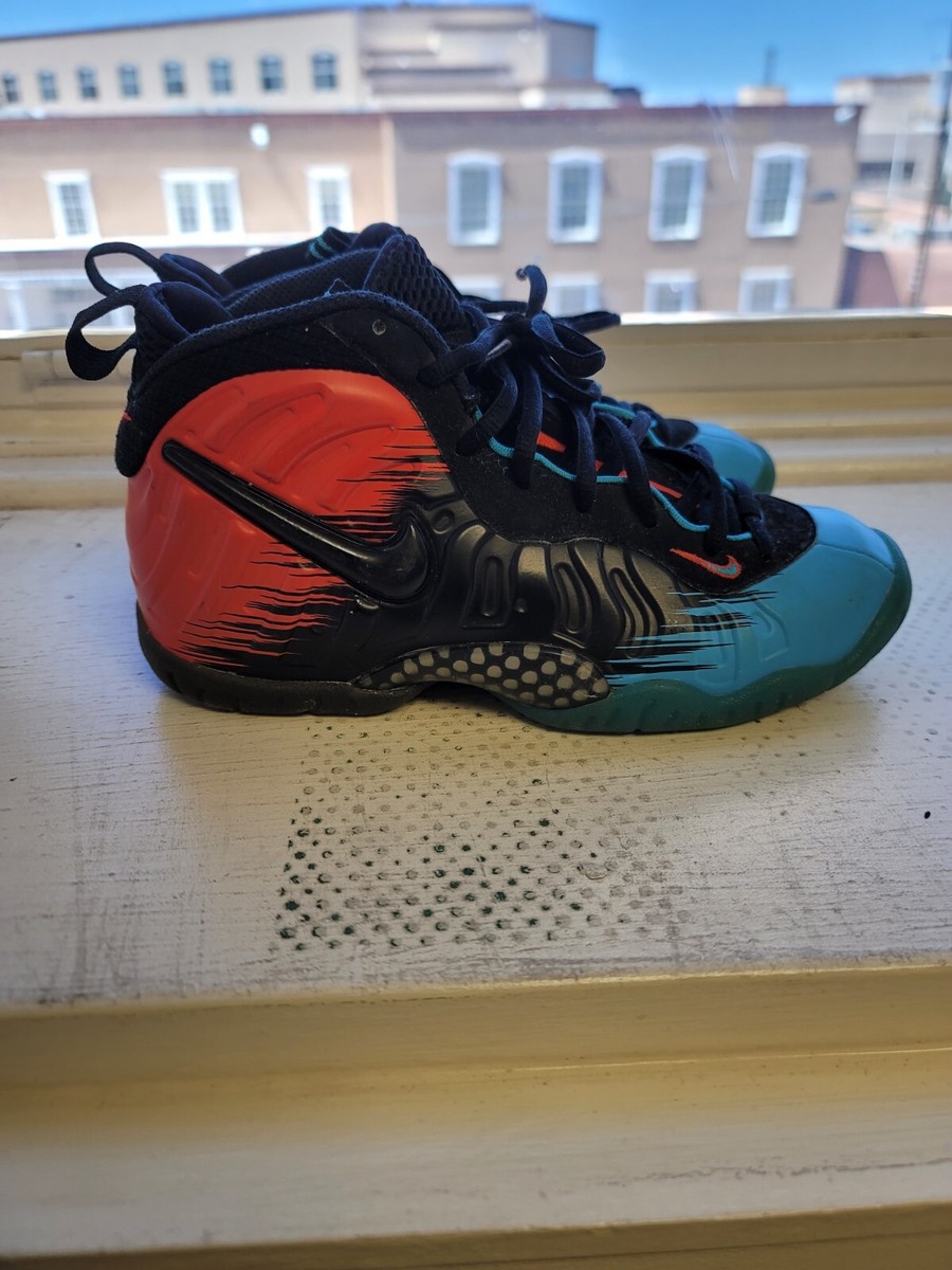 nike air foamposite spiderman