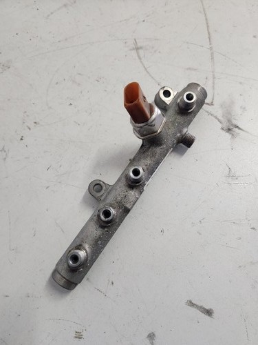 Audi A5 8T A4 8K 3.0 TDI Einspritzleiste Kraftstoffverteiler 059130089AH