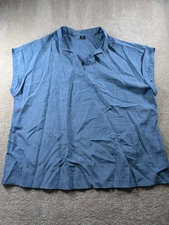 SHEIN Curve Women's Blue 2XL Polyester V-Neck Short Sleeve Top