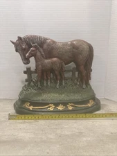 Wright Studios Painted Cast Iron Horse And Foal. 12x9 Inches And 8lbs. GUC.