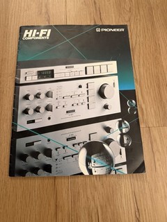 VINTAGE 1980'S PIONEER HI FI COMPONENTS CATALOG