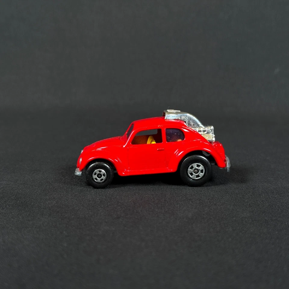 Volks-Dragon No. 31 Lesney Superfast Volkswagen Bug 1971 vintage metal fundido - Imagem 2 de 4