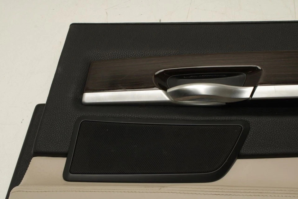 Panel de moldura de puerta de pasajero trasero derecho BMW 750Li xDrive 2010-2012 51429162262 OEM Foto 3 de 4