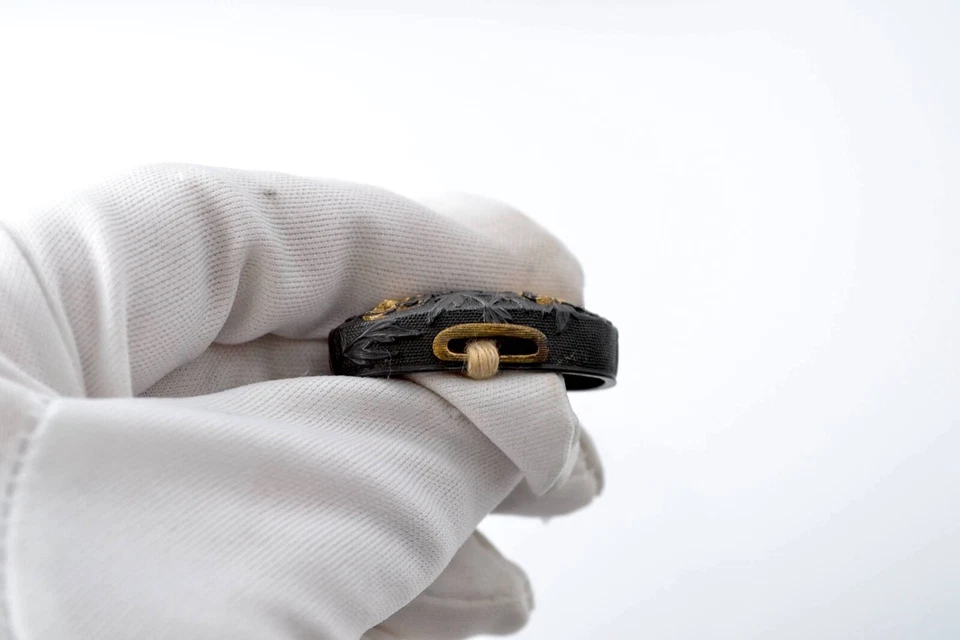 Fuchi Kashira Shakudo Nanakoji Japón antiguo diseño de incrustación de peonía mumei era Edo Foto 3 de 4