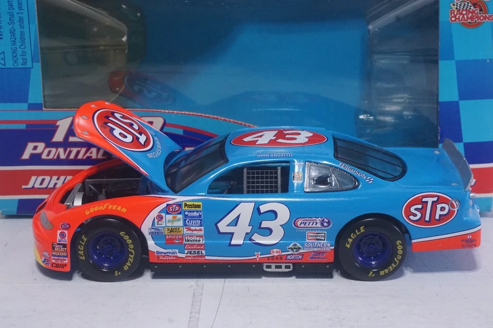 1999 Racing Champions 50º Aniversário Pontiac Grand Prix John Andretti 1:24 - Imagem 3 de 4