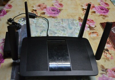 Linksys EA8500  AC2600 MU-MIMO Gigabit WiFi Router with DD-WRT