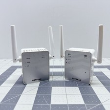 NetGear WiFi Network Range Extenders, Model EX2700  EX3700 - Lot of 2 -