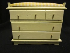 NURSERY CHANGING TABLE Yellow DOLLHOUSE FURNITURE MINIATURES NOS