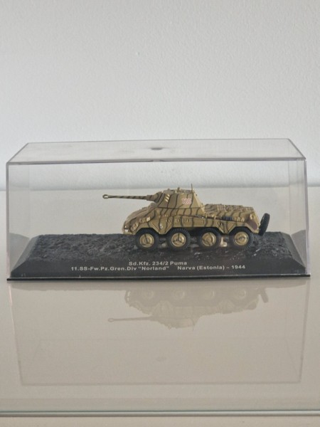 ALTAYA 1/72. Tank . Sd.Kfz. 234/2 Puma. 11.SS-Fw.Pz. Gren.Division “Norland”.