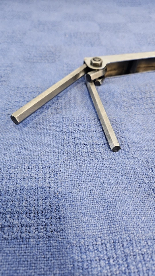 KleinTools #70579 5-Key SAE Fold Hex Key Set, 3/16, 7/32, 1/4, 3/8, 5/16 FREE SH - Image 3 of 4