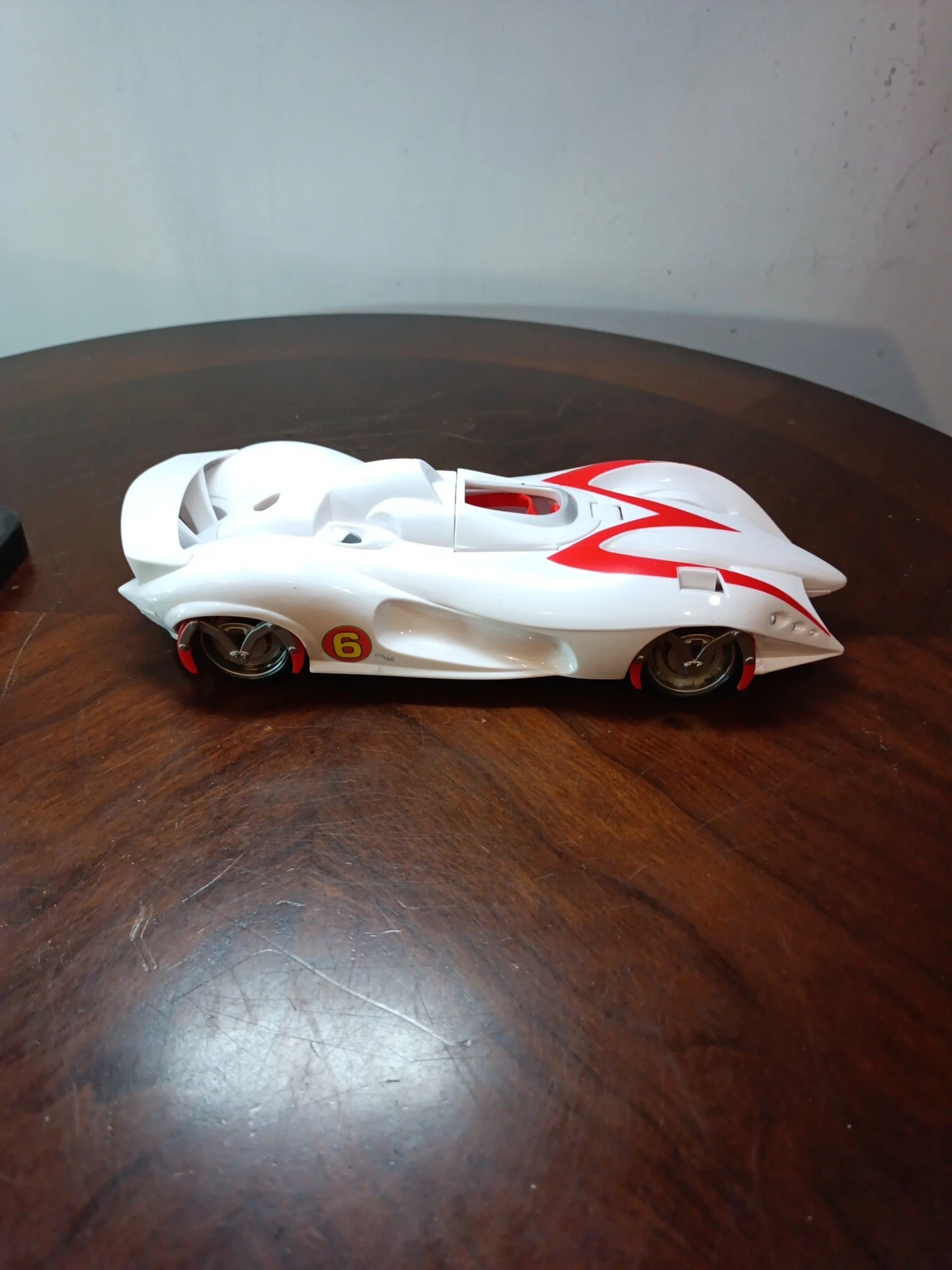  carro de brinquedo mach 6 2007 filme corrida velocidade 