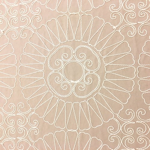 695. CREWEL BEIGE EMBROIDERED CURTAIN FABRIC - lighter , price per 1/2m - Picture 8 of 10