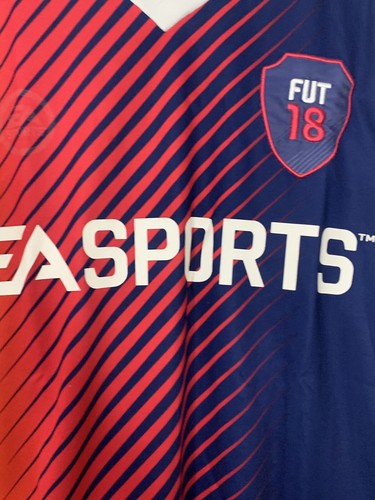 FIFA 2018 Ultimate Team Football Shirt SZ Medium Sports FUT 18 Jersey - Picture 3 of 6