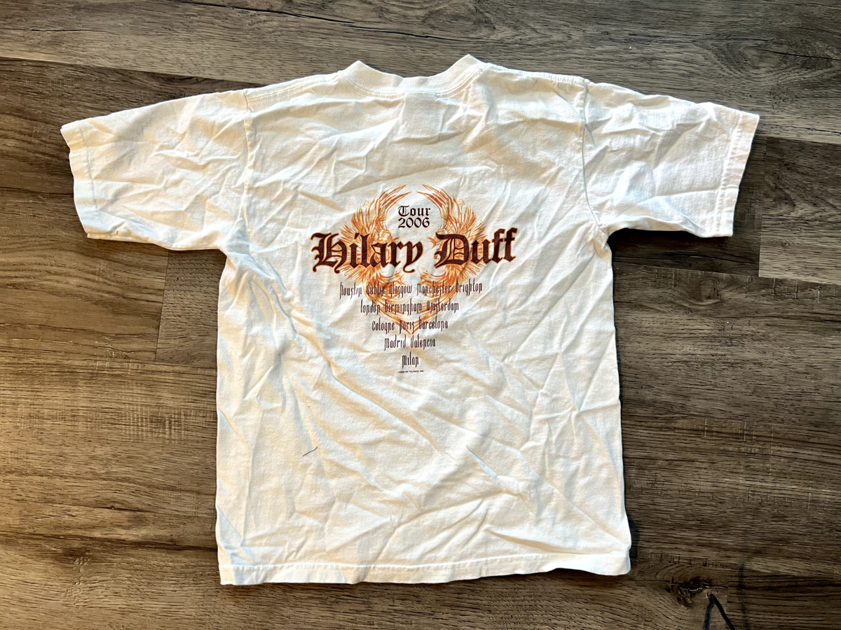 Vintage Hilary Duff 2005 Tour T-Shirt Size Medium White Pop Music 