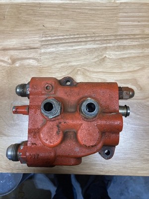 Sa2 CASE/IngersollTractor Hydraulic ControlValve Single Spool