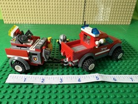 LEGO CITY #7942 OFF-Road Fire Rescue COMPLETE set