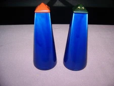VTG Lindt Stymeist Colorways Blue Tower Shape Salt & Pepper Shakers EXCELLENT