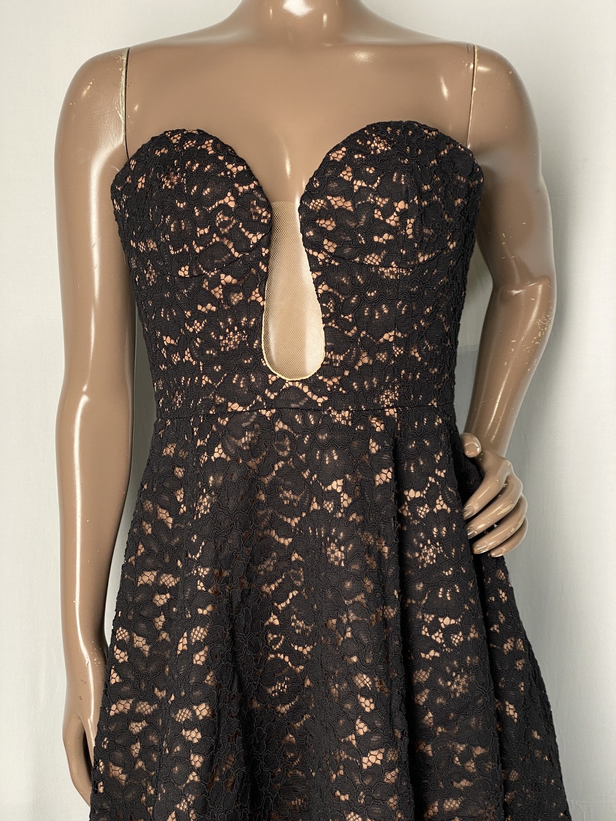 Michael Kors Womens Midi Dress Black Size 8 Corded Floral Lace Bustier Strapless thumbnail 2