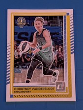 Courtney Vandersloot 2025 Panini Donruss WNBA #34 Sky