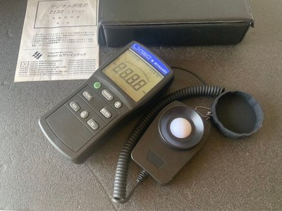 Musashi Intec 7132 LX120 Digital Lux Meter Light Meter Used
