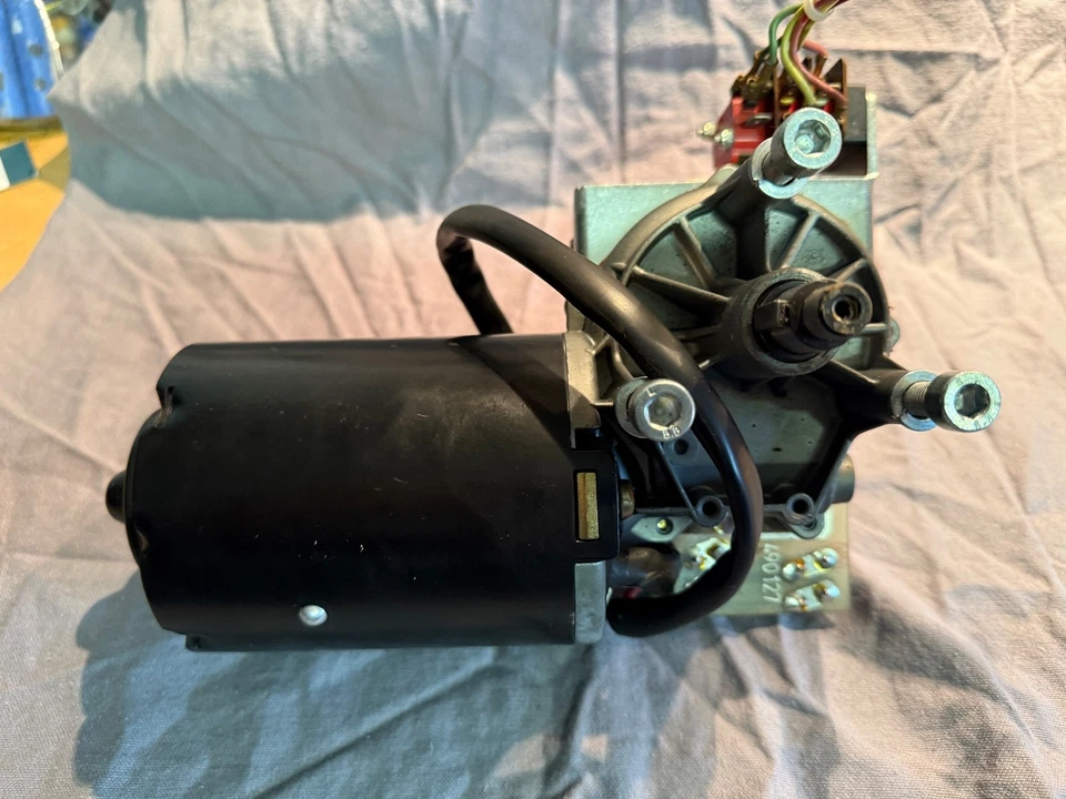 MA-150 Getriebemotor SWF 404.062 24V Mit Steuereinheit - Bild 3 von 4