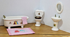 1980'S DOLLHOUSE WHITE BATHROOM SET PORCELAIN TUB SINK MIRROR TOILET RUG TOWEL