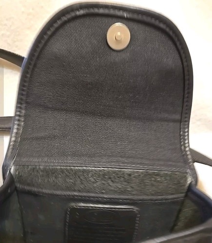 BRIGHTON Handtasche schwarz Krokoprägung langer Schulterriemen Herz Hangtag - Bild 9 von 15