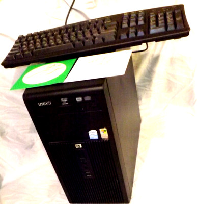 RETRO Windows XP GAMEING SYSTEM   HDMI  VGA  DVI 3.4 GHz  DISCREET VIDEO CARD