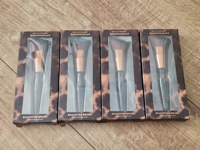 4x Revolution Goddess Glow Sculpting Pinsel Neu