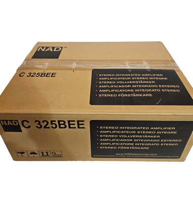 NAD C 325BEE Integrated Amplifier   Tested   Near Mint   Original  Remote & Box