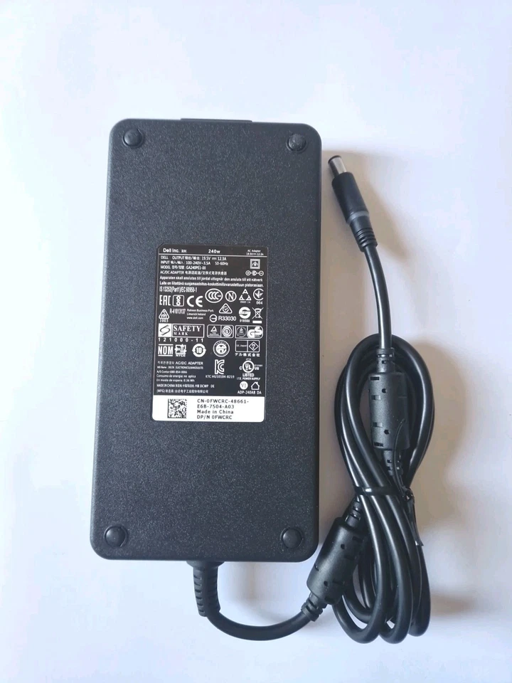 DELL - Chargeur GA240PE1-00 240 W pour Ordinateur Portable Latitude - Photo 1/1
