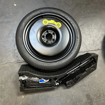 Original Volvo XC40 Notrad 125/70 R18 100M Bordwerkzeug 32294586 DOT24 - Bild 1 von 4