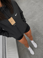 Nike Windbreaker Damen Running Jacke XL schwa...