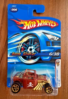 Hot Wheels 2006 First Editions Bone Shaker 6/38 - Image 1 of 3