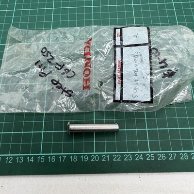 50639-KBW-900 Genuine Honda Pin Step Bar Foot Peg CBF 250 NOS