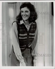 Press Photo Actor Mimi Kennedy as Nan Gallagher in "The Two of Us" - sap69852
